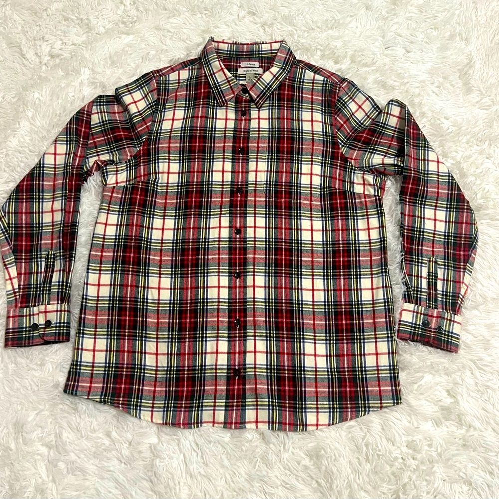 L.L.Bean Slightly Fitted Plaid Button Up Red Cream Green Women’s Large Shirt